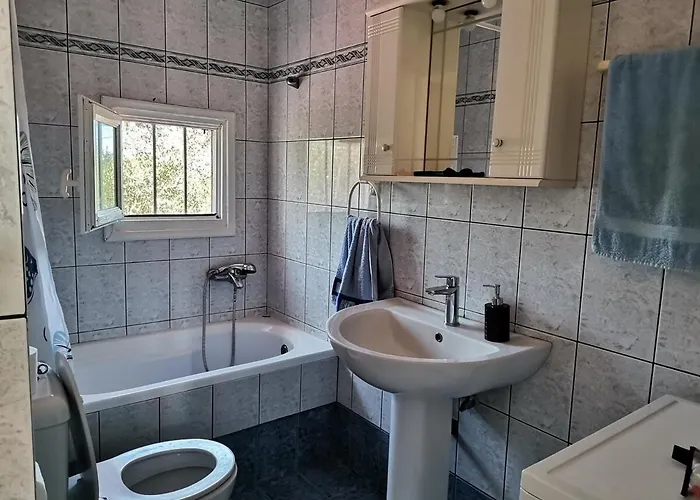 Ελαια Marathópoli