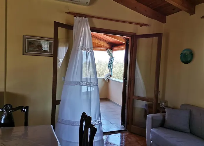 Casa de Férias Ελαια Marathopoli